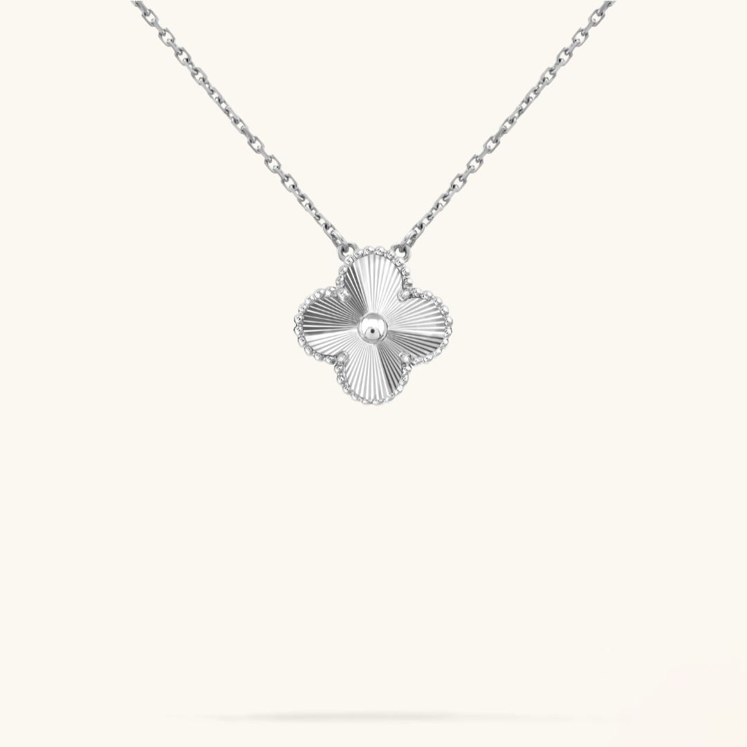 TRÉBOL | Collar Plateado